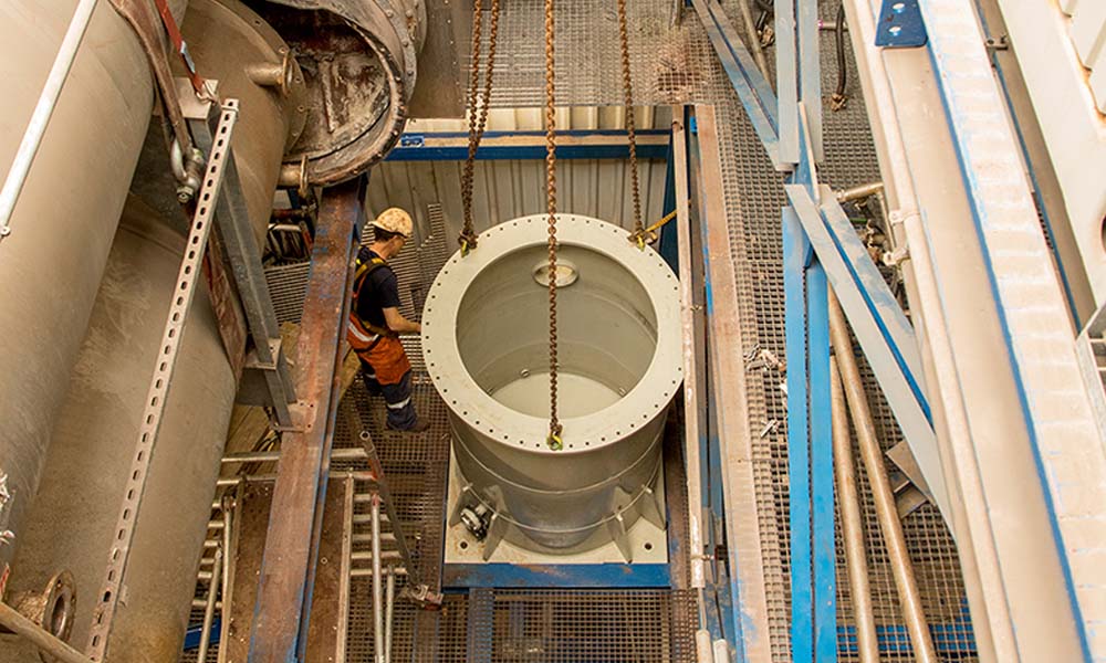HVC is currently installing a capture installation for Bio-CO2 in Alkmaar as a demo trial for the bio-energy power plant. The Bio-CO2 will be tested later this year by greenhouse growers in the far north of the province of Noord-Holland.
