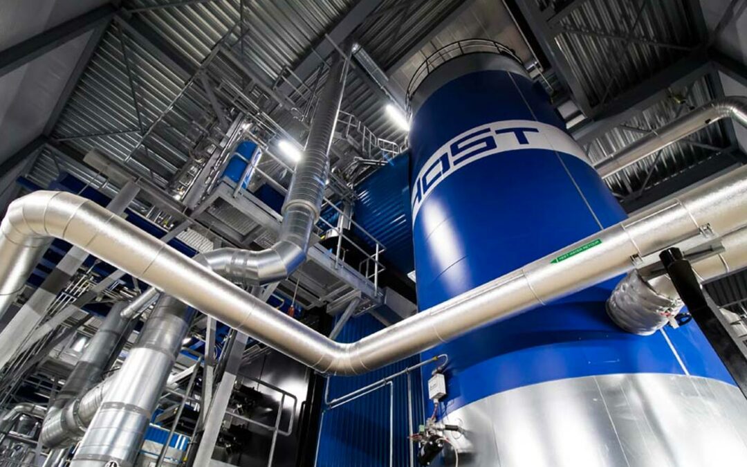 Zes glastuinbouwbedrijven in Andijk kiezen duurzame warmte uit biomassa